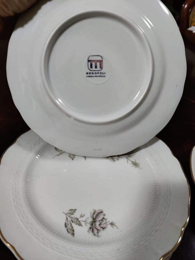 set piattini dolce e piatto dolce