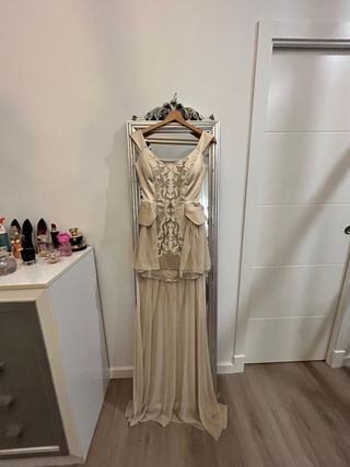 Vestido de fiesta pedrería dos piezas