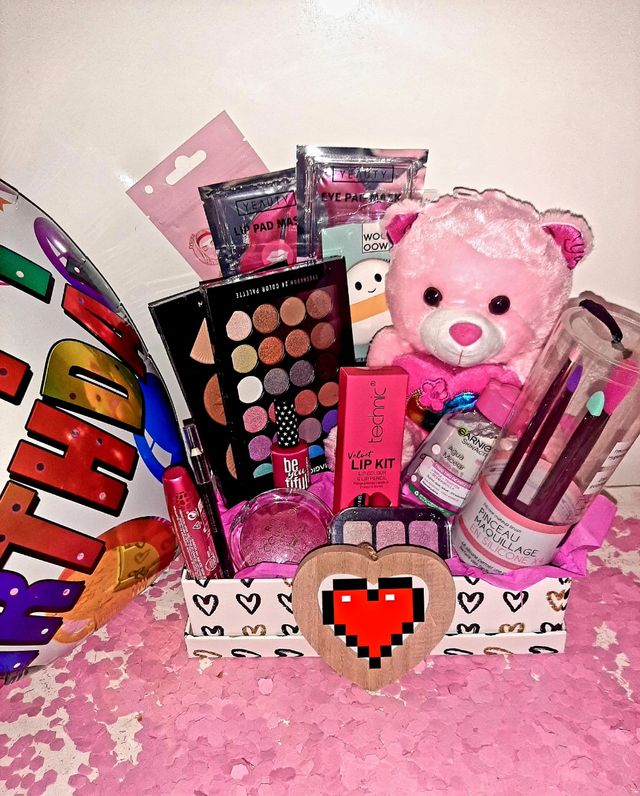 Cajas de maquillaje y cosméticos