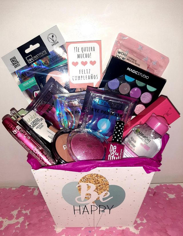 Cajas de maquillaje y cosméticos