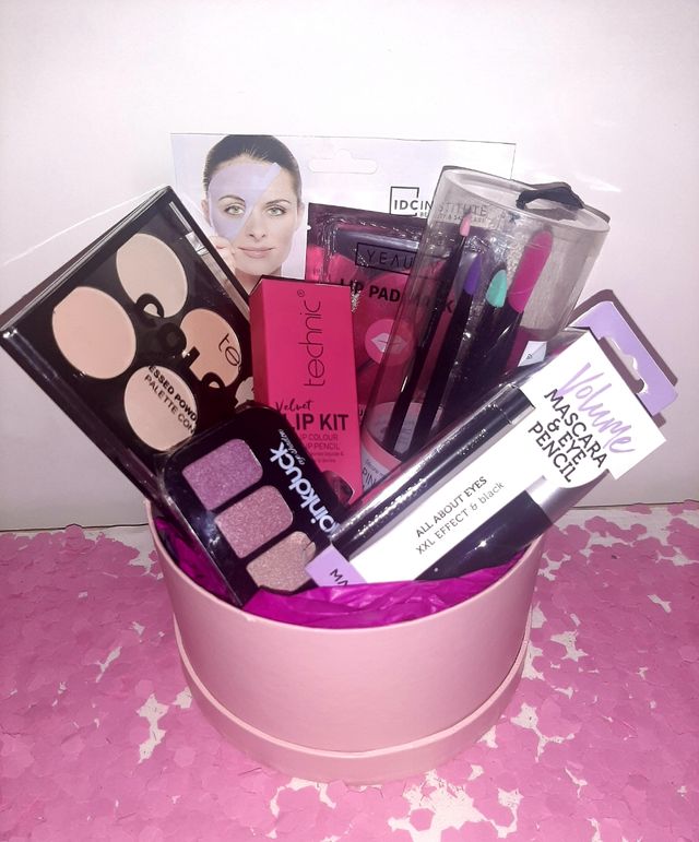 Cajas de maquillaje y cosméticos