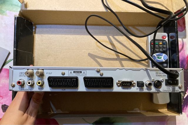 Receptor de satélite digital