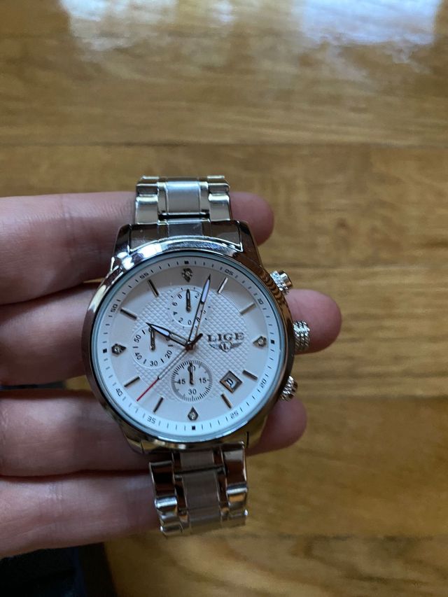 Reloj Lige Metálico