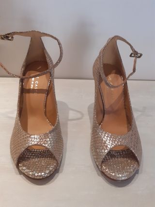 Zapatos de fiesta Dorados T. 37