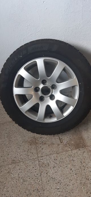 vendo juego de llantas volkswagen passat