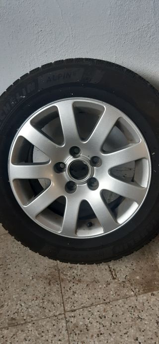 vendo juego de llantas volkswagen passat