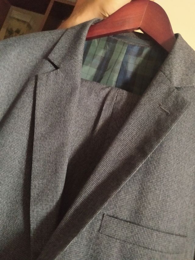 completo elegante uomo slim fit