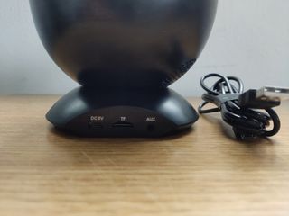 Proyector musical para bebé con mando 