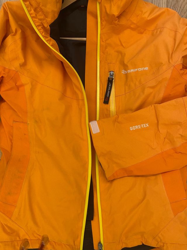 Cazadora monte Goretex Griffone