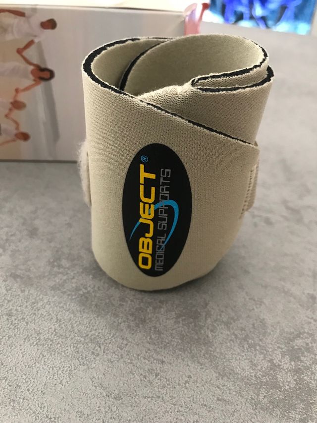 TUTORE universale pollice nuovo con scatola!