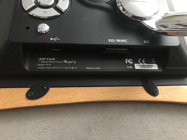 Cornice digitale in legno nuova!!