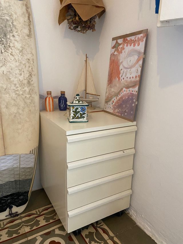 Cajonera blanca IKEA de segunda mano por 22 EUR en Barcelona en WALLAPOP