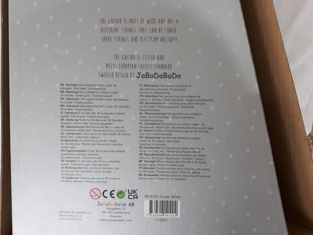 Guitarra madera marca Jabadabadoo