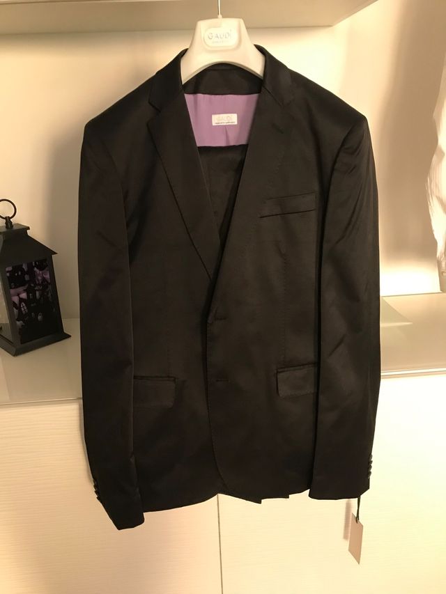 Abito uomo Gaudi' nuovo con cartellino!!