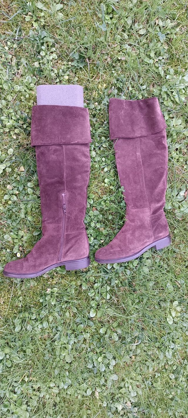 Botas de ante marrones