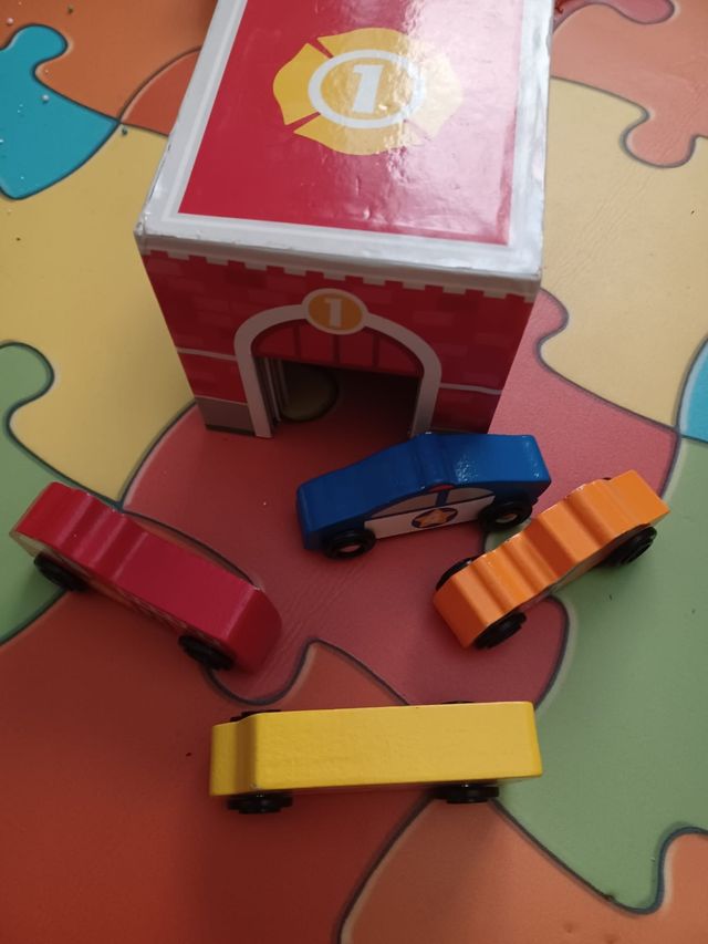 Juego de cubos topanifarm y fisher price