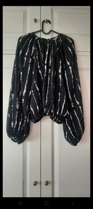 Blusa H&M. T 42