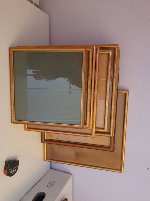 6 cornici di diverse dimensioni