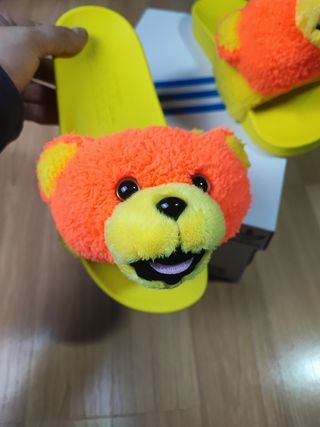 Jeremy Scott adilette teddy nuevas 