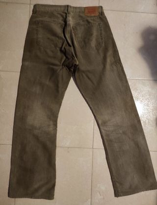 Pantalones vaqueros Levis Strauss&CO.,