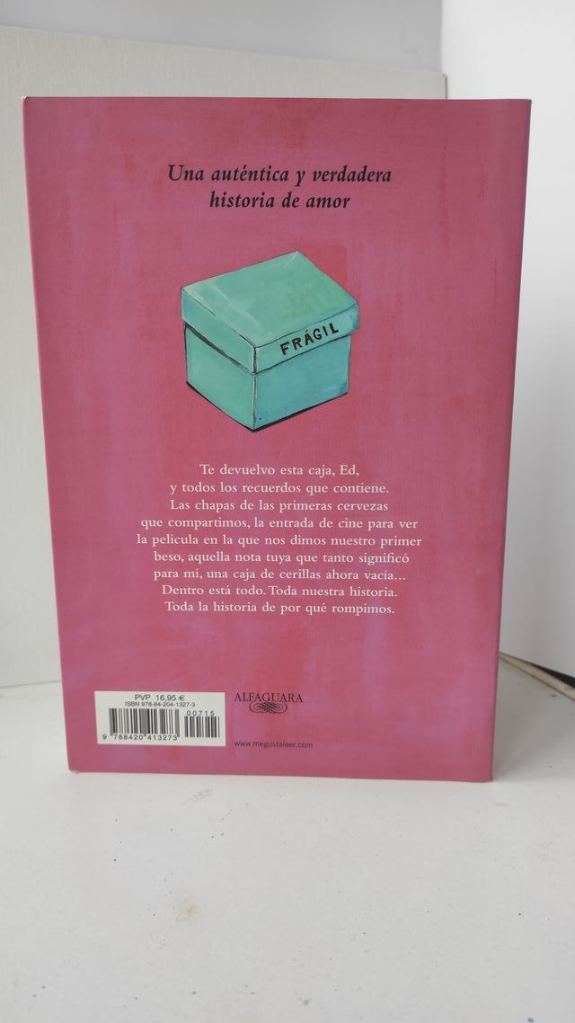 Libro ilustrado "Y por eso rompimos"