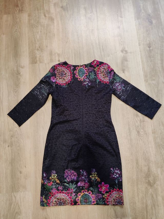 Vestido Desigual nuevo.