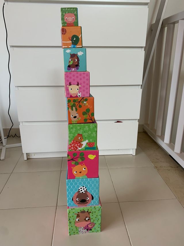 Torre de números y animales
