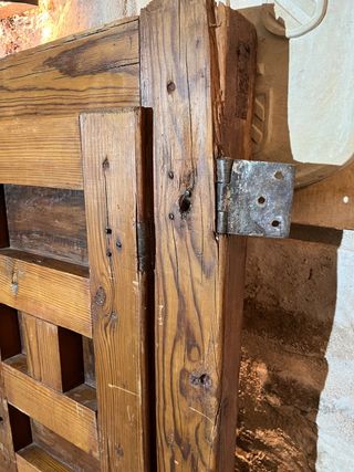 ANTIGUA VENTANA DE MADERA