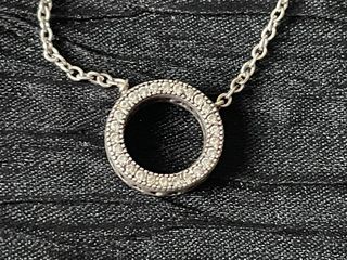 Collar de plata