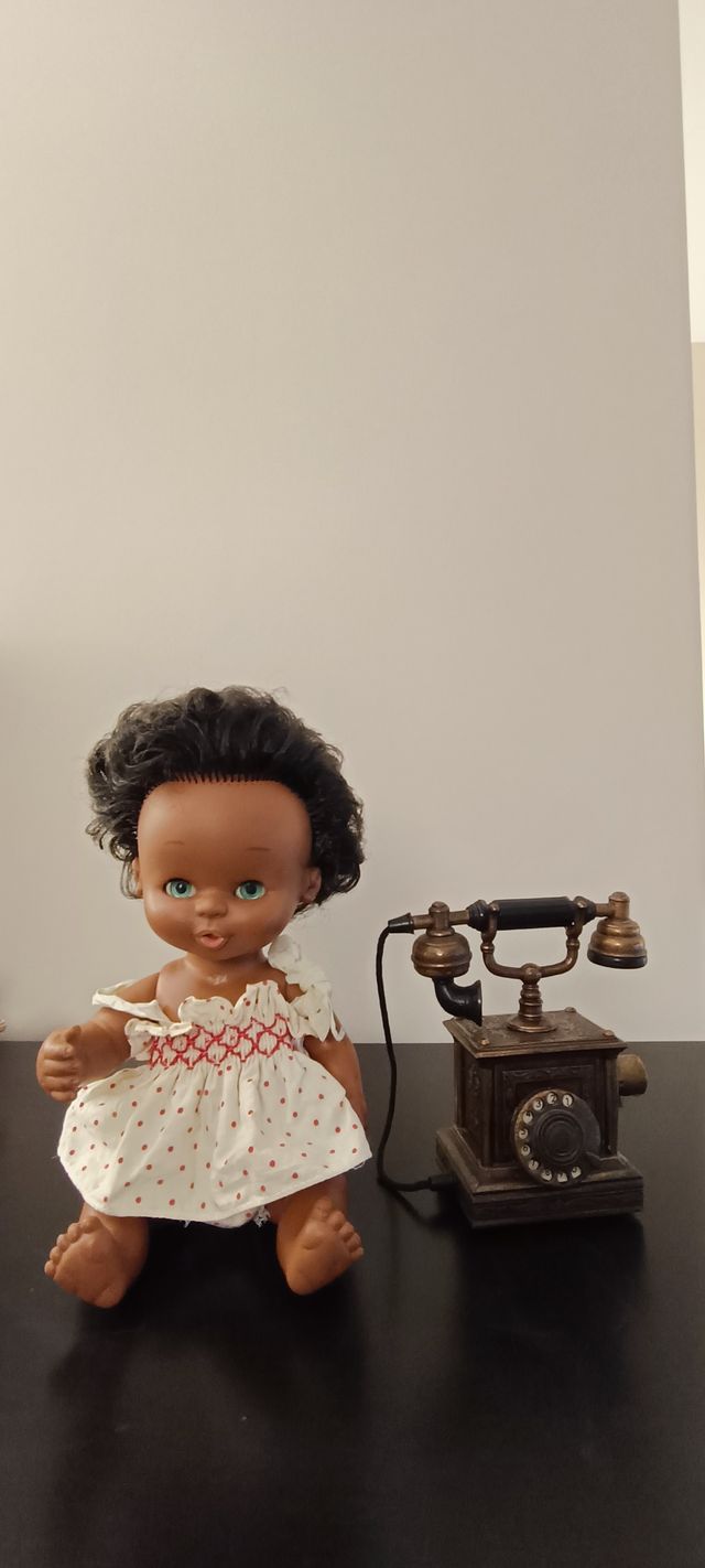 MUÑECA CURRINA o CURRIN NEGRA DE FAMOSA - AÑOS 70