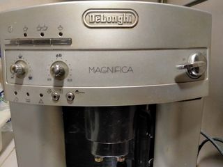 CAFETERA EXPRESO AUTOMÁTICA 