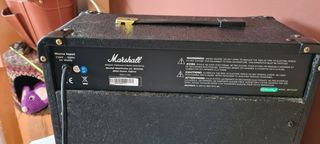 Amplificador Marshall MG15CDR