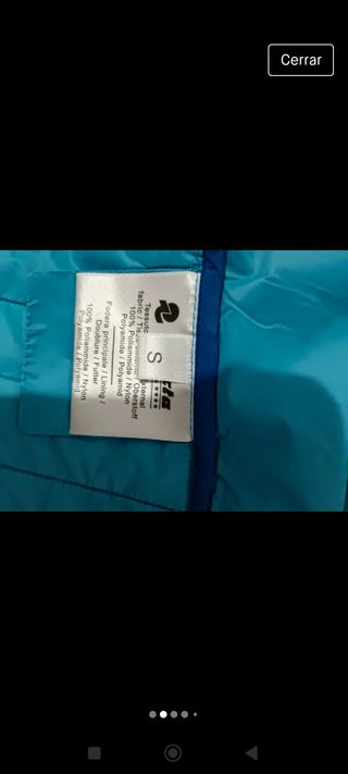 chaqueta plumas la marca es victa