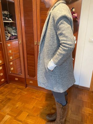 Abrigo chaquetón de lana y poliéster