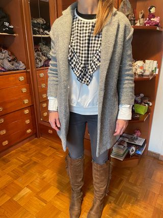 Abrigo chaquetón de lana y poliéster