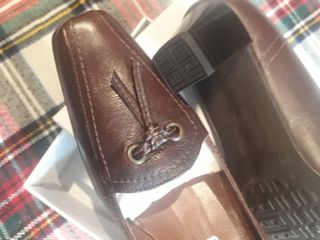 Zapatos de tacón medio nuevos pitillos 