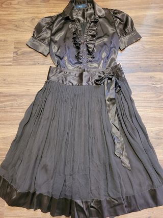 Conjunto de falda y camisa