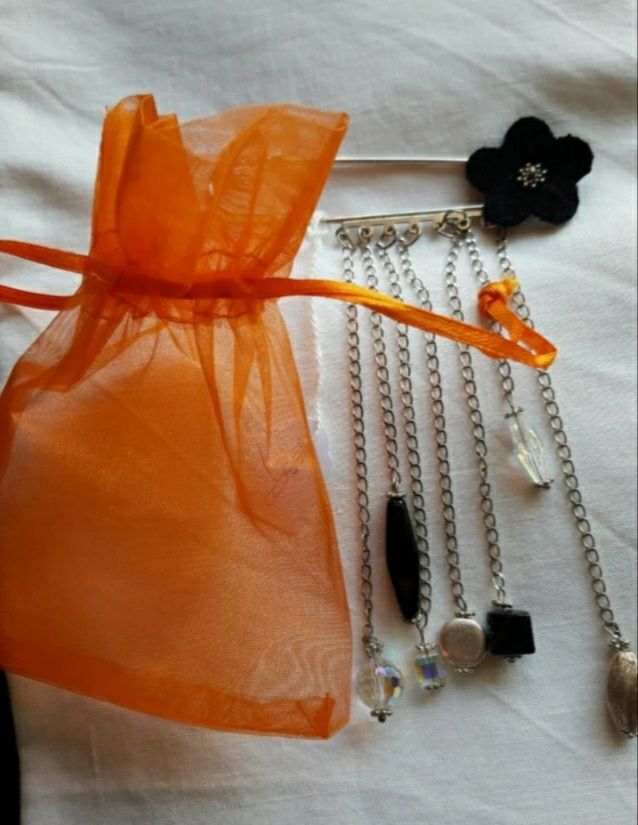 spille in argento con swaroski