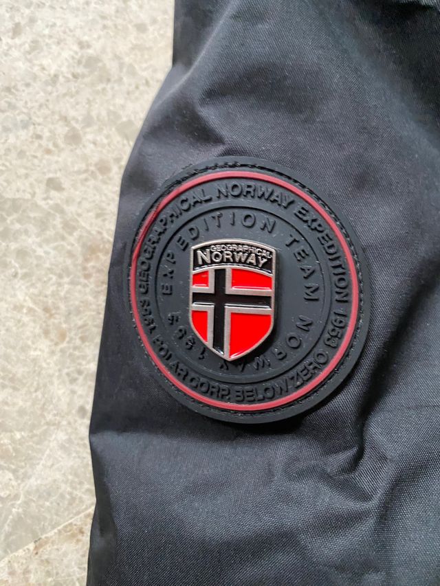 Parka Geographical Norway negro