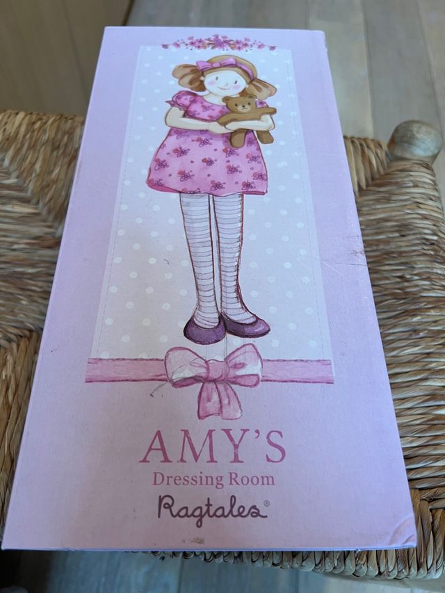 AMY' S caja de muñeca bailarina  dorli emocions