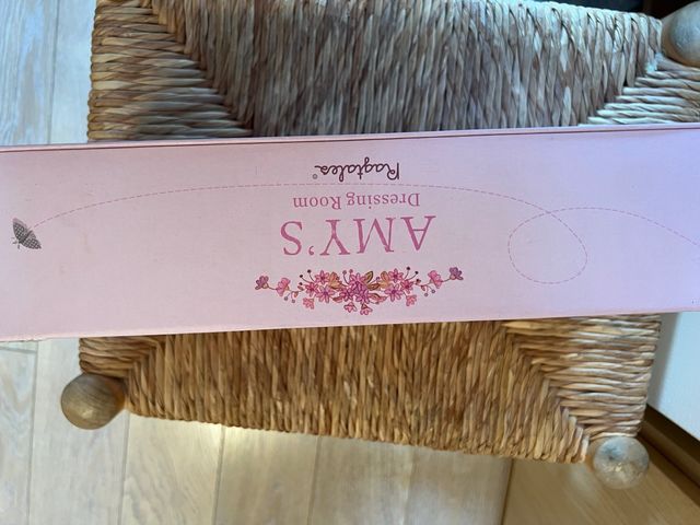 AMY' S caja de muñeca bailarina  dorli emocions