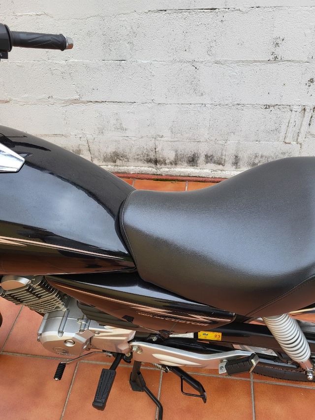 YAMAHA YBR 125 CUSTOM 2014