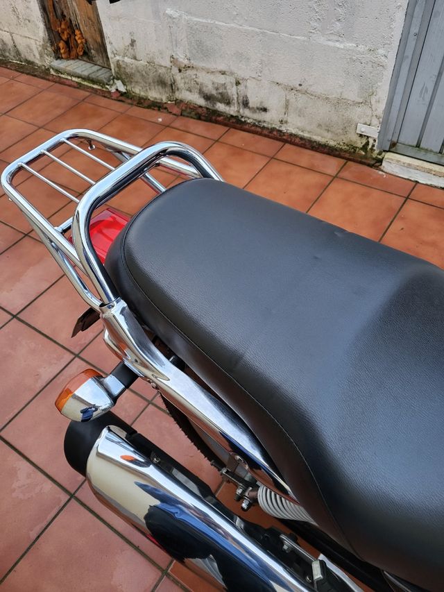 YAMAHA YBR 125 CUSTOM 2014