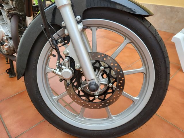 YAMAHA YBR 125 CUSTOM 2014