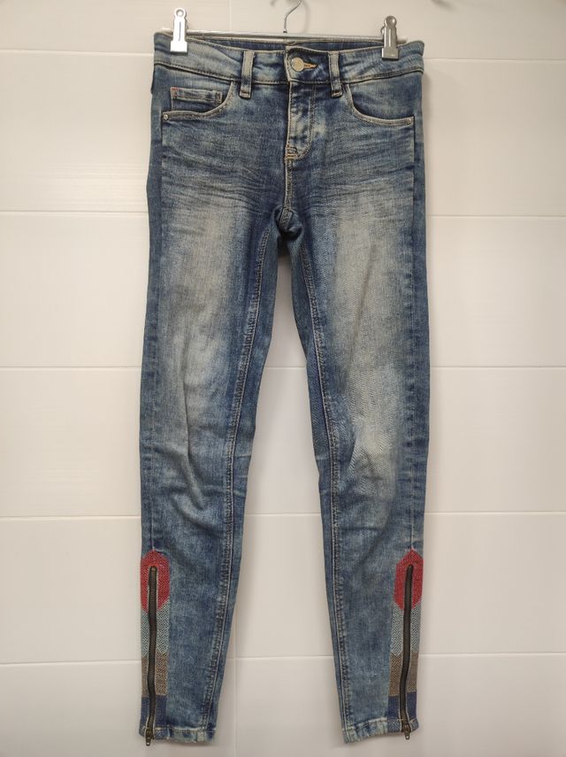 Vaqueros pitillo de Pull&Bear