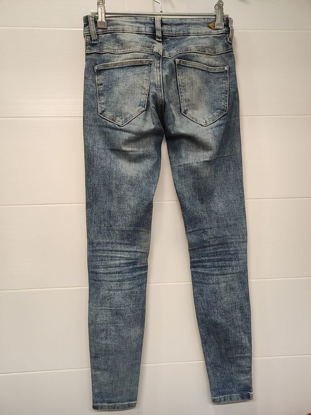 Vaqueros pitillo de Pull&Bear