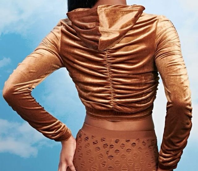 Sudadera Corta con Capucha