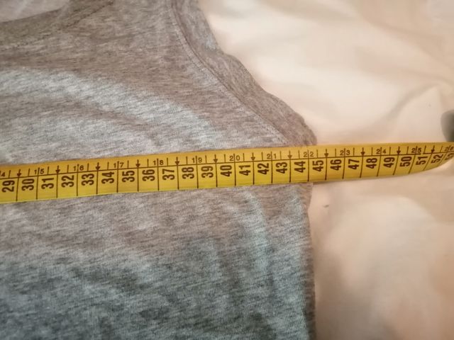 Camiseta de tirantes Nike dri- fit cotton tee.