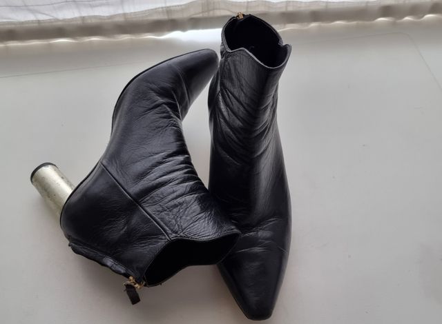 Botines negros de Zara