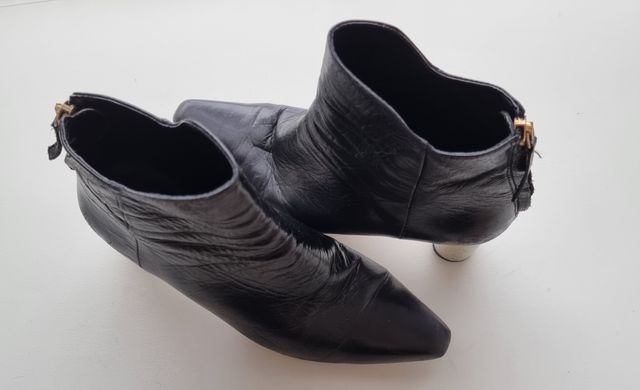 Botines negros de Zara